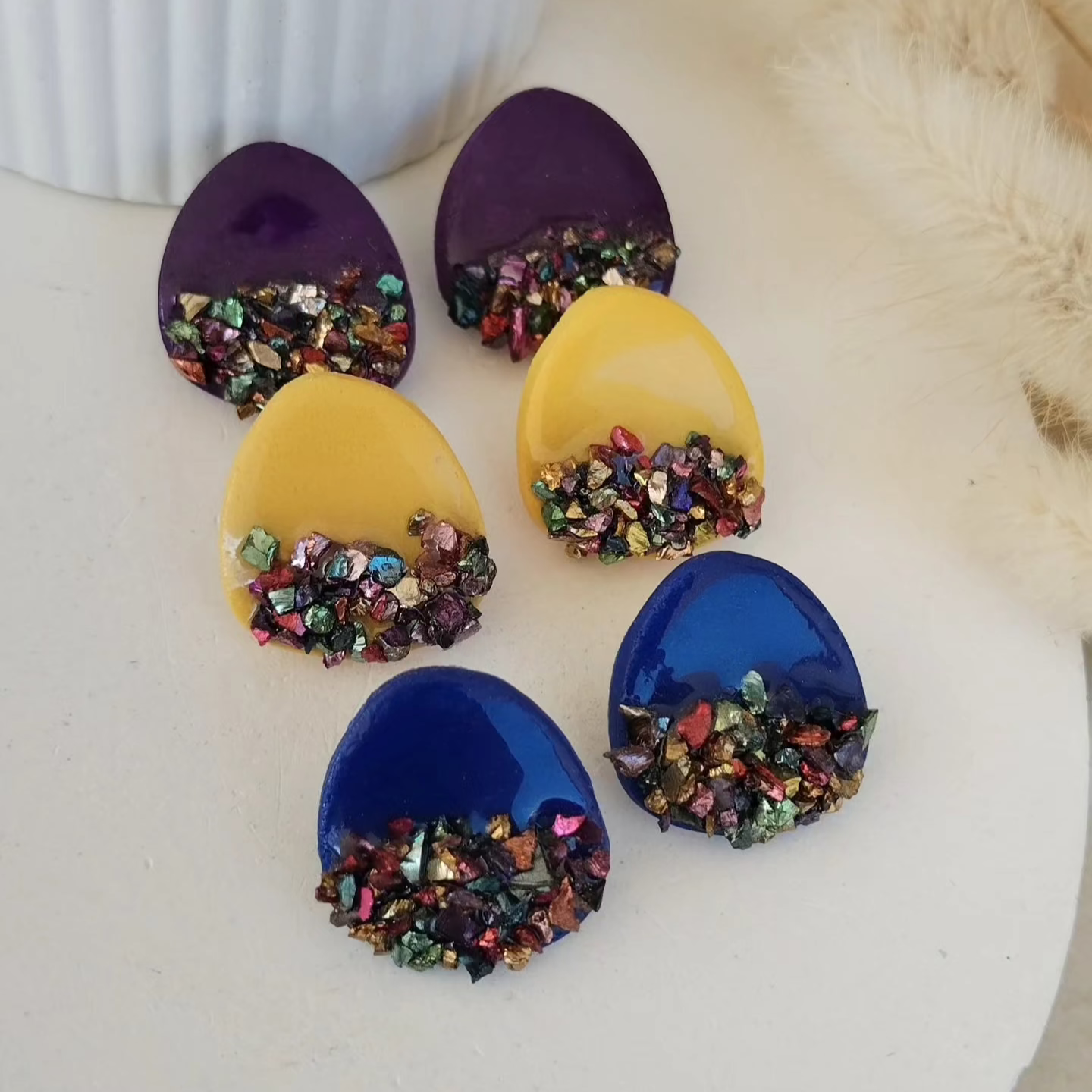 Geometric Oval Stoned Earring