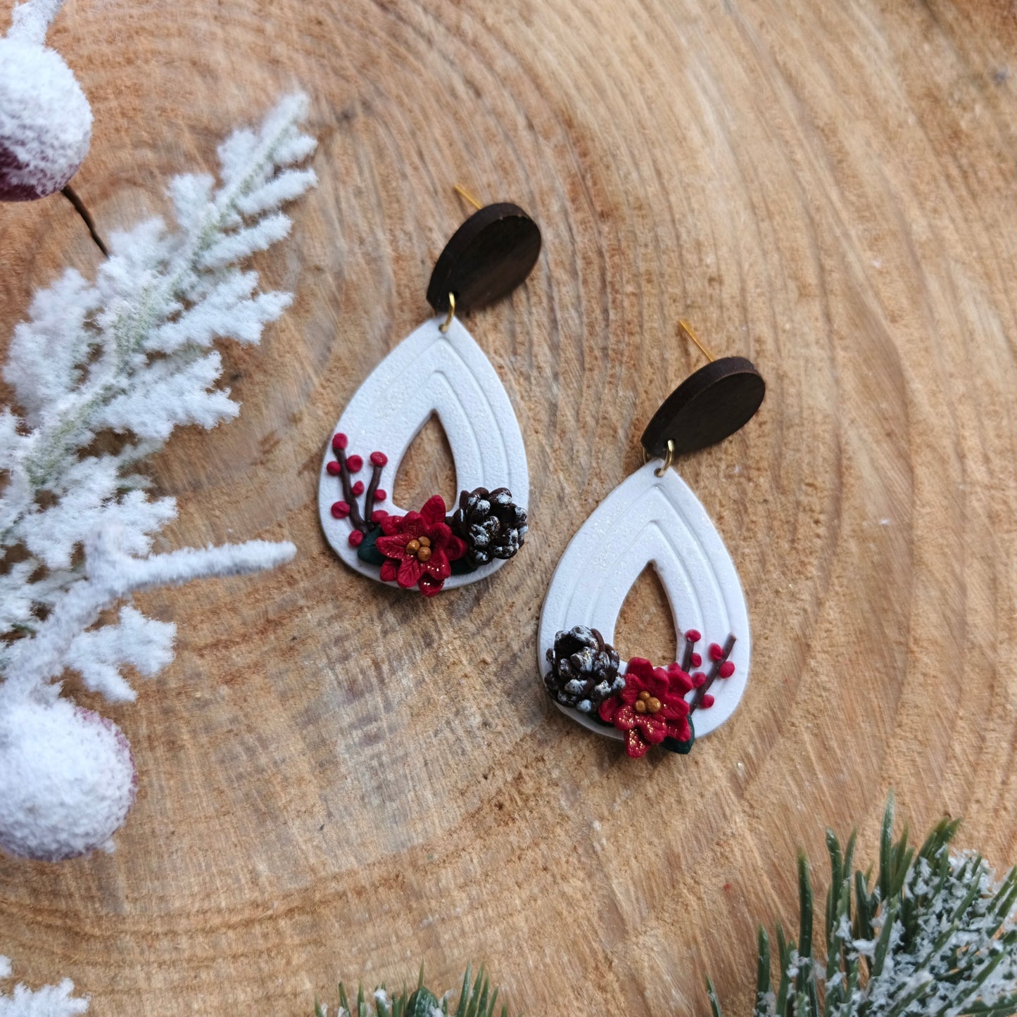Christmas Collection - Winter Berry Teardrops