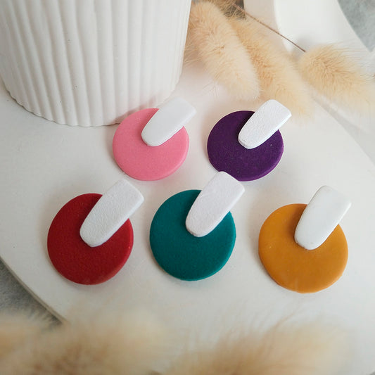 Round Stud